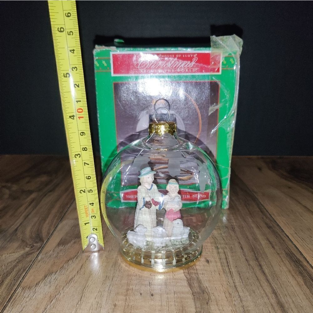 House Of Lloyd Christmas Around The World Shepherd Ornament With Stand 1998 - Picture 8 of 10